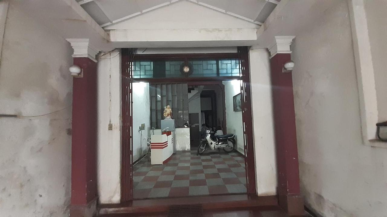 Oyo 681 Hoang Lan Guesthouse Hanoi Exterior foto